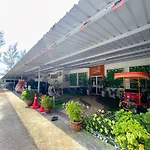 D\'Razna Inn