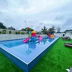 D\'Razna Inn